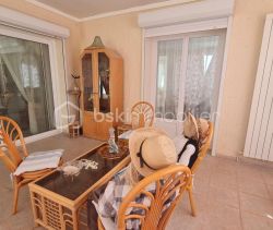 A vendre MAISON  9 PIECES 255 M2  CANET