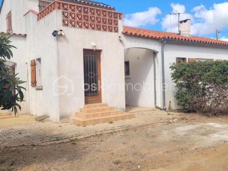 A louer MAISON  6 PIECES 160 M2  VILLEDAIGNE