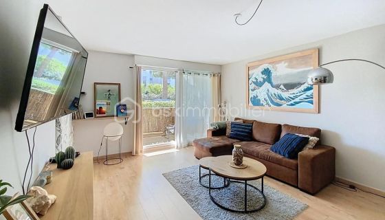 A louer APPARTEMENT NEUF T3 71 M2 TERRASSE BORD DE MER LA GRANDE MOTTE