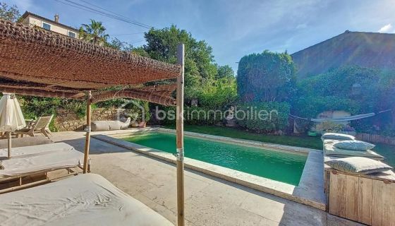 A louer MAISON  CONTEMPORAINE BORD DE MER LA SEYNE SUR MER