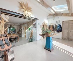 A louer MAISON  CONTEMPORAINE BORD DE MER LA SEYNE SUR MER