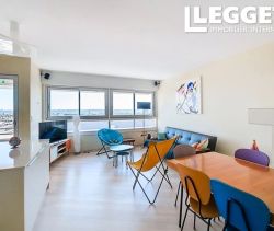 A louer APPARTEMENT T4 111 M2  BORDEAUX