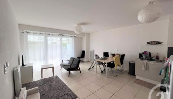 A louer APPARTEMENT T3 62 M2 TERRASSE  MONTPELLIER