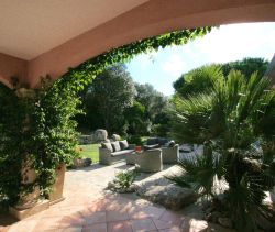A vendre Magnifique villa a 10 minutes du centre de Porto Vecchio 