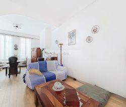 A vendre CHARMANTE MAISON DE VILLE 110 M² La Seyne-sur-Mer