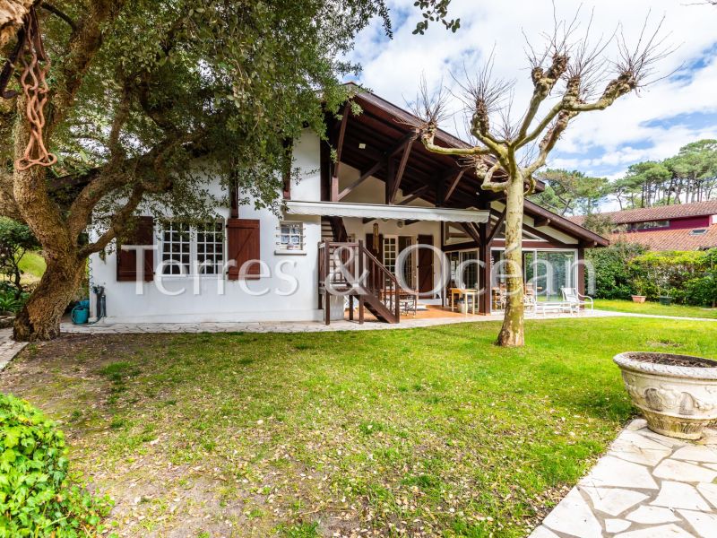 A vendre MAISON  5 PIECES 108 M2  SOORTS HOSSEGOR