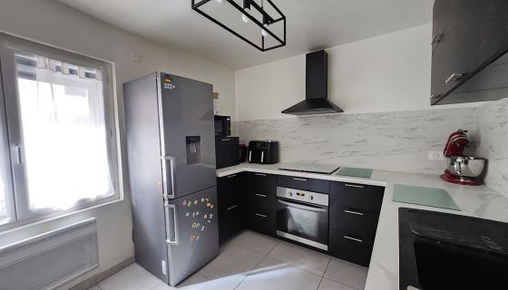 A louer APPARTEMENT DUPLEX T3 77 M2  AURIOL