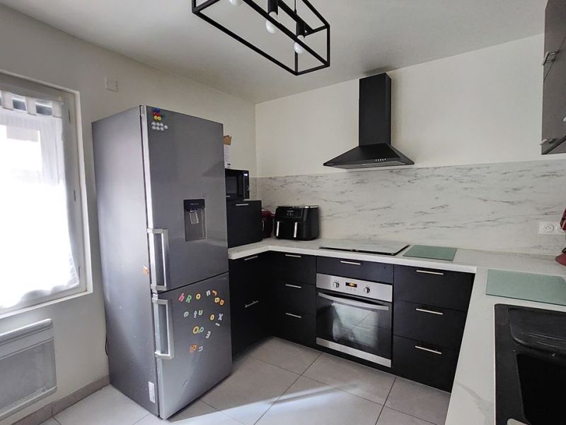 A louer APPARTEMENT DUPLEX T3 77 M2  AURIOL