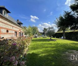 A vendre PropriETE 11 PIECES jardin et piscine Cany-Barville
