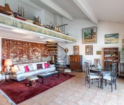 A louer PENTHOUSE T5 182 M2 TERRASSE BORD DE MER NICE