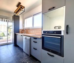A louer APPARTEMENT T3 67 M2 BORD DE MER CANNES
