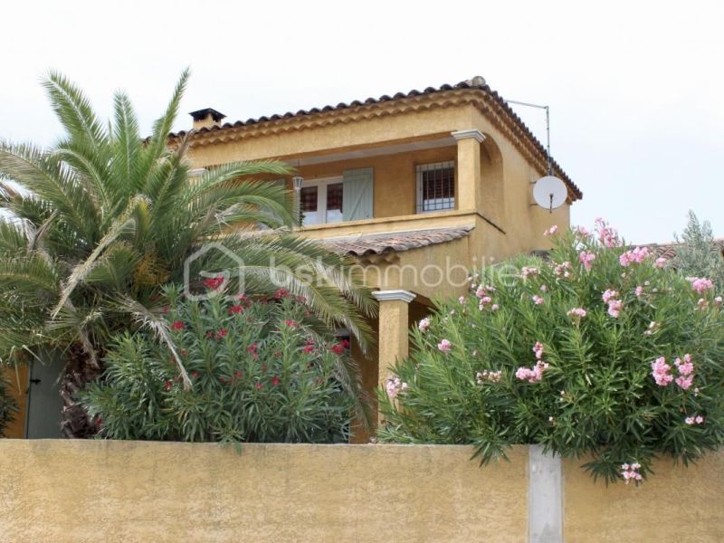 A louer MAISON  4 PIECES 100 M2  BRIGNOLES