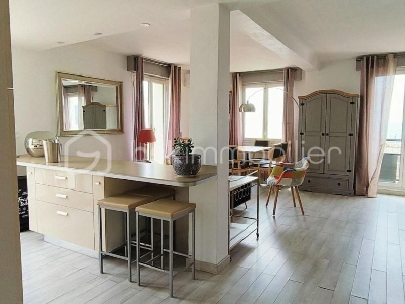 A louer APPARTEMENT T2 48 M2 TERRASSE VUE MER CANNES
