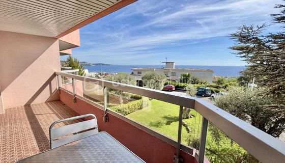 A louer APPARTEMENT T3 82 M2 TERRASSE VUE MER NICE