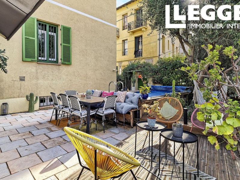 A louer MAISON  CONTEMPORAINE BORD DE MER NICE