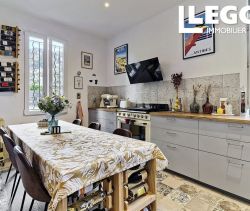 A louer MAISON  CONTEMPORAINE BORD DE MER NICE