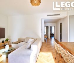A louer APPARTEMENT T3 71 M2 BORD DE MER NICE