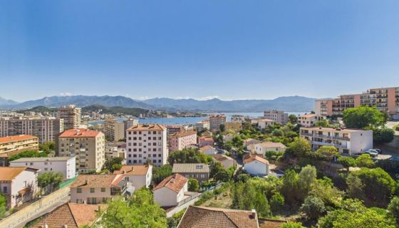 A louer APPARTEMENT T2 56 M2 TERRASSE VUE MER AJACCIO