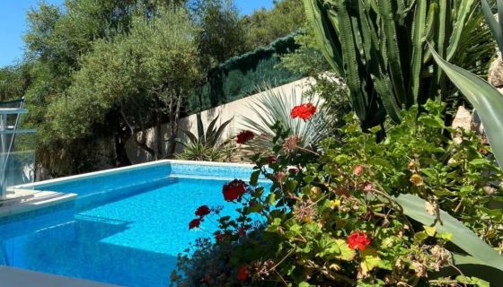 A louer APPARTEMENT T5 96 M2 VUE MER AJACCIO