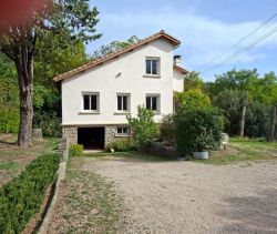 A louer MAISON  6 PIECES 128 M2  LAMALOU LES BAINS
