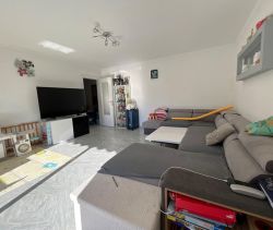 A louer APPARTEMENT T3 67 M2 TERRASSE BORD DE MER CAGNES SUR MER
