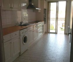 A louer APPARTEMENT DE PRESTIGE T3 81 M2 TERRASSE VUE MER CAGNES SUR MER