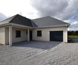 A vendre MAISON  CONTEMPORAINE BORD DE MER HAUTOT SUR MER
