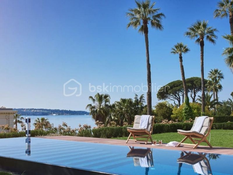 A louer MAISON  CONTEMPORAINE VUE MER CANNES