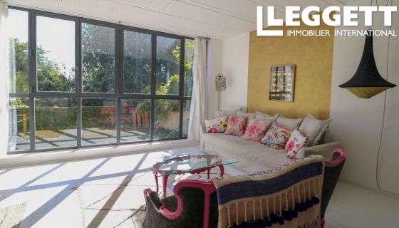 A louer LOFT  3 PIECES 107 M2  UZES