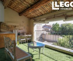 A louer LOFT  3 PIECES 107 M2  UZES
