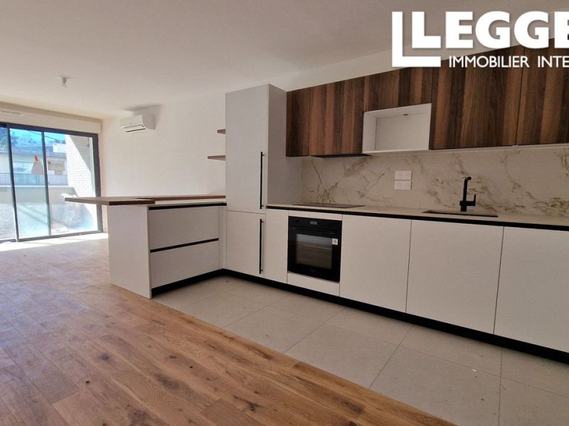 A louer APPARTEMENT DE PRESTIGE NEUF T3 69 M2  BORDEAUX