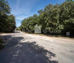 A vendre TERRAIN 600 M2  UZES