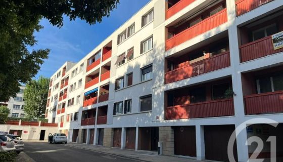 A louer APPARTEMENT T4 73 M2  MONTPELLIER