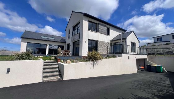 vente Belle contemporaine, vue mer à proximité de belles plages