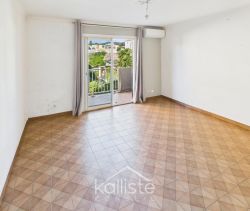 A louer APPARTEMENT T2 49 M2 BORD DE MER AJACCIO
