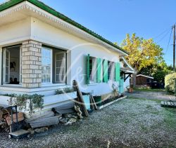 A vendre maison ancienne typique 6 pieces 123 m² Andernos-les-Bains
