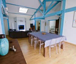 A vendre MAISON  5 PIECES 205 M2 BORD DE MER MOLIETS ET MAA