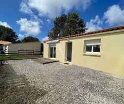 A vendre MAISON  3 PIECES 480 M2  LE BERNARD