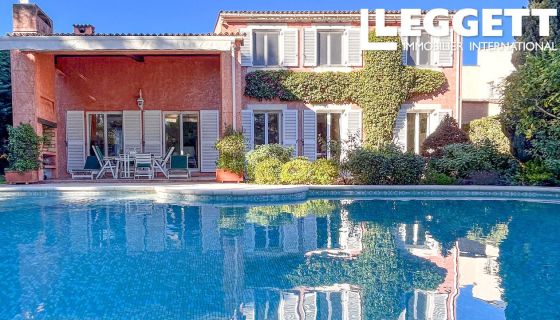 A vendre MAISON  5 PIECES 133 M2 BORD DE MER VILLENEUVE LOUBET