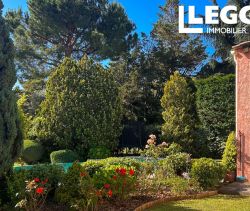 A vendre MAISON  5 PIECES 133 M2 BORD DE MER VILLENEUVE LOUBET