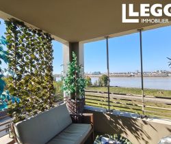 A louer APPARTEMENT NEUF T5 90 M2  BORDEAUX