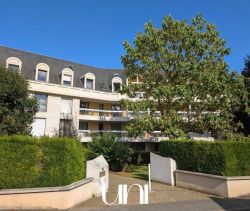 A louer APPARTEMENT DUPLEX T4 100 M2  CAEN