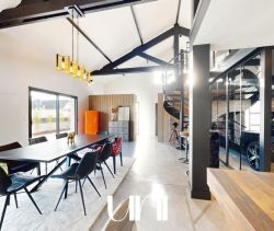 A vendre LOFT  4 PIECES 149 M2  CAEN