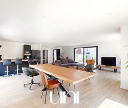 A vendre MAISON  CONTEMPORAINE  EVRECY