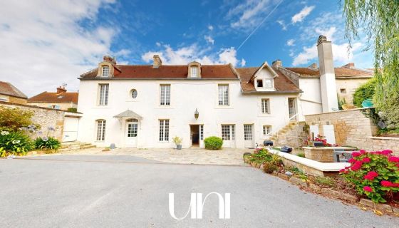 A vendre MAISON  DE MAîTRE  IFS