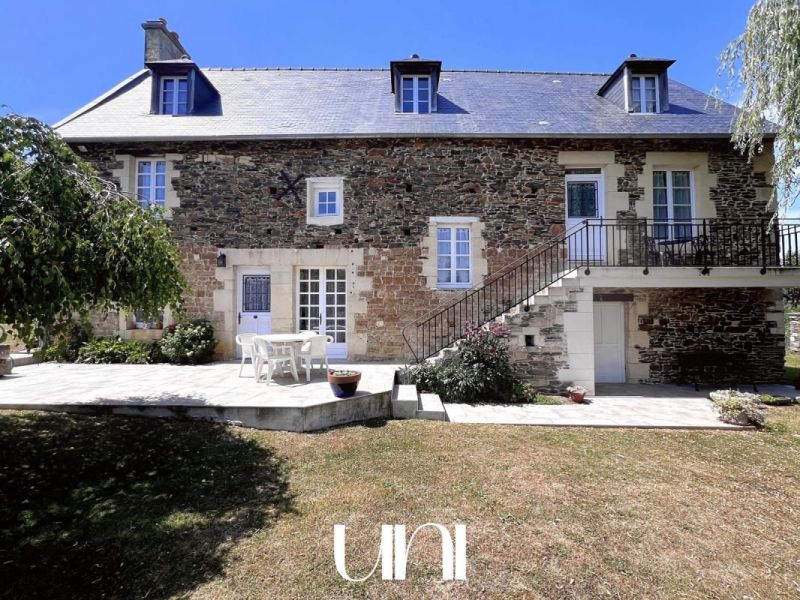 A vendre MAISON  DE MAîTRE  MAIZET