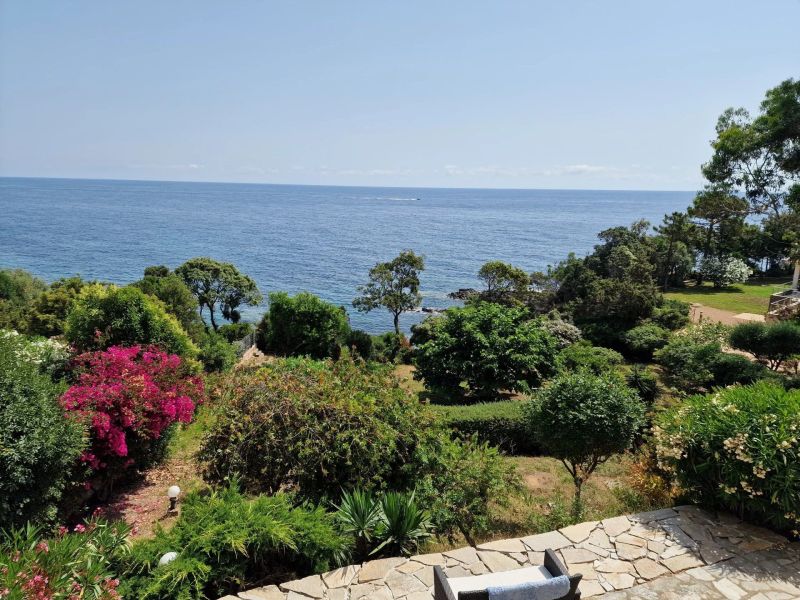 A vendre Belle villa pieds dans l eau 6 PIECES SOLENZARA