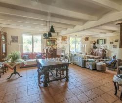 A louer MAISON  7 PIECES 172 M2  UZES