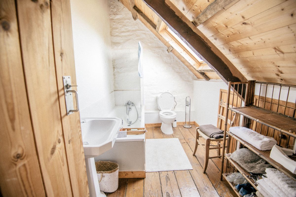 9ccf6d3d64204f49e5f40e17f48ddaa8