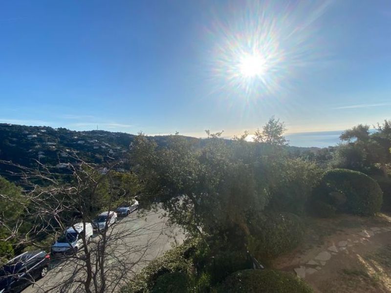 A louer APPARTEMENT NEUF T2 35 M2 BORD DE MER LES ISSAMBRES